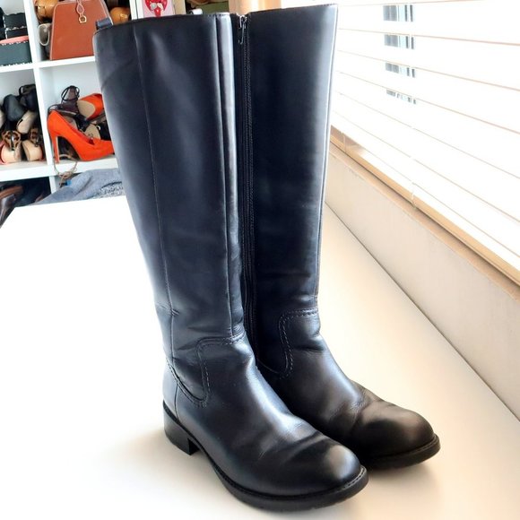 Clarks Black Leather Low Block Heel Round Toe Tall Riding Boots Size 7 - Picture 3 of 14